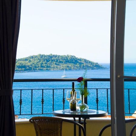 A Lovely And Cozy Room With A Breathtaking View Vis Exterior foto